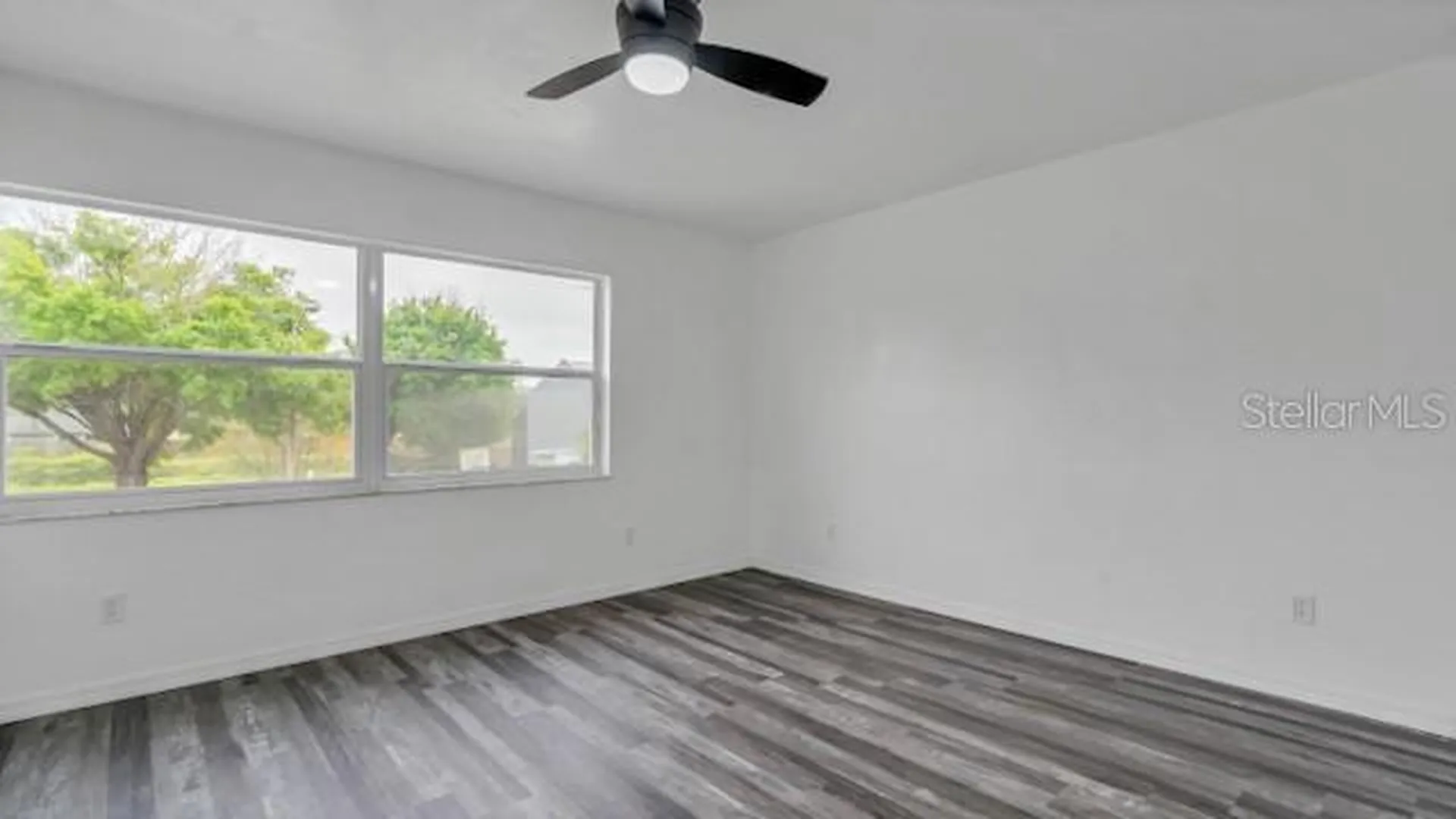 2871 S Pines Drive Largo FL 33771