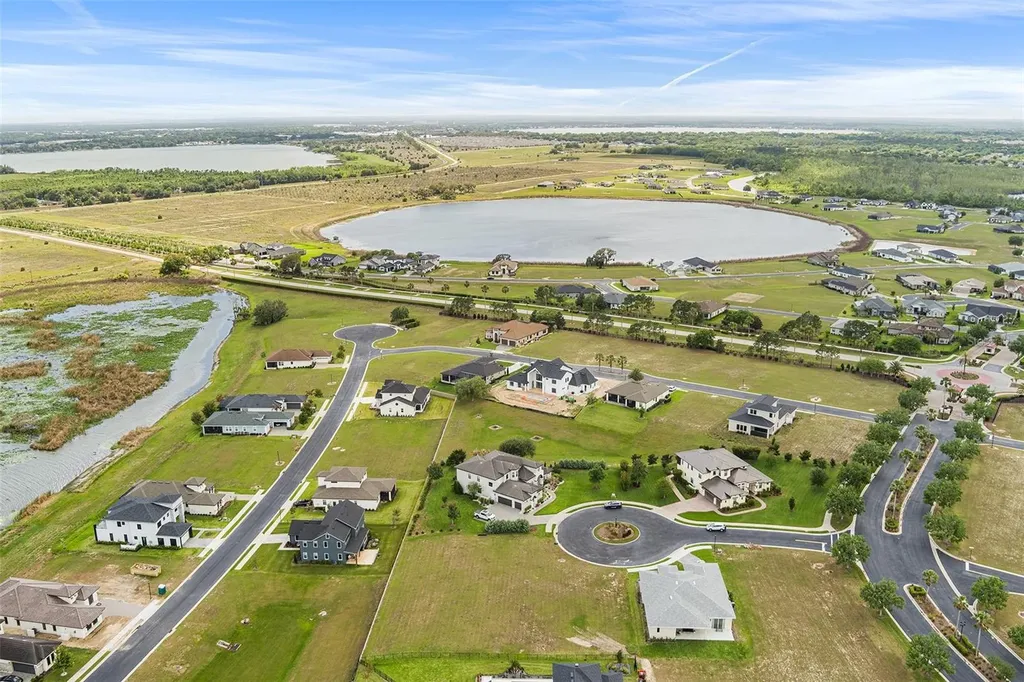 200 Caladonia Court Lake Alfred FL 33850