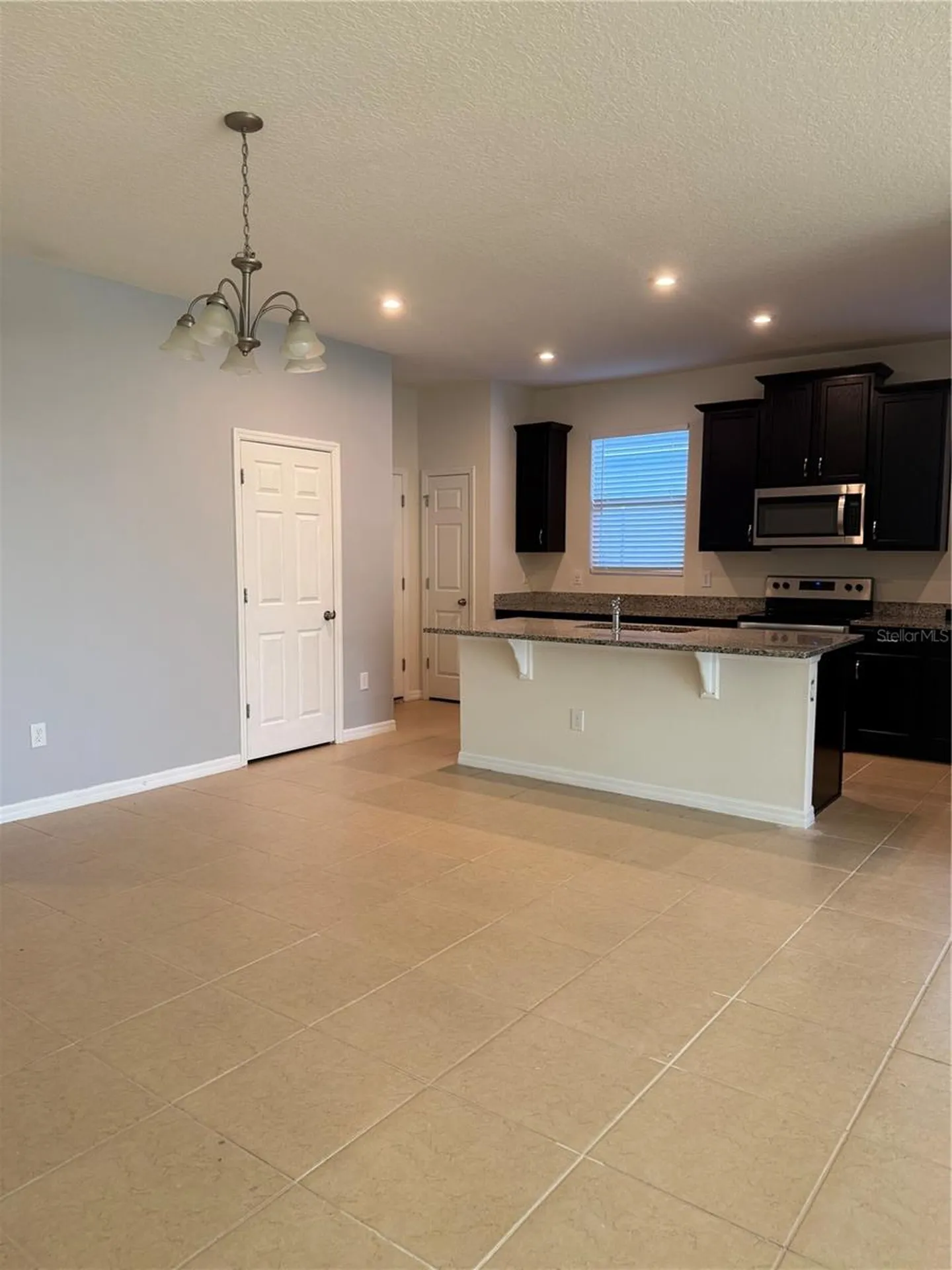 2466 Volunteer Avenue Kissimmee FL 34744