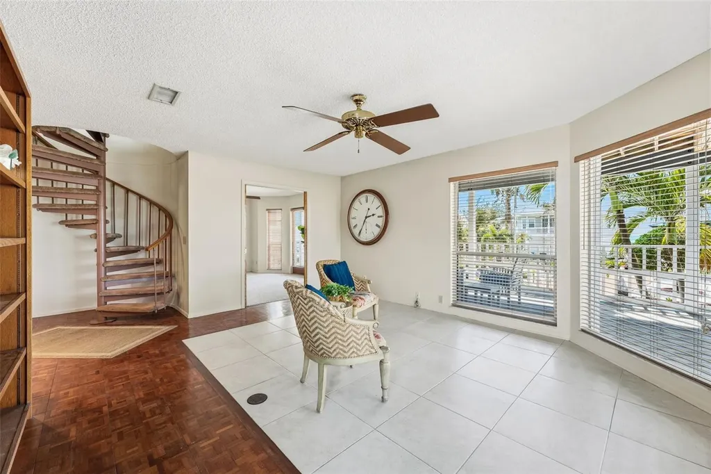 12505 Sunshine Lane Treasure Island FL 33706
