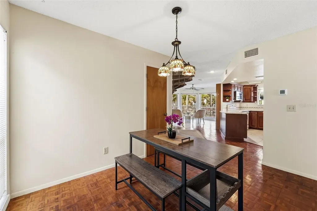 12505 Sunshine Lane Treasure Island FL 33706
