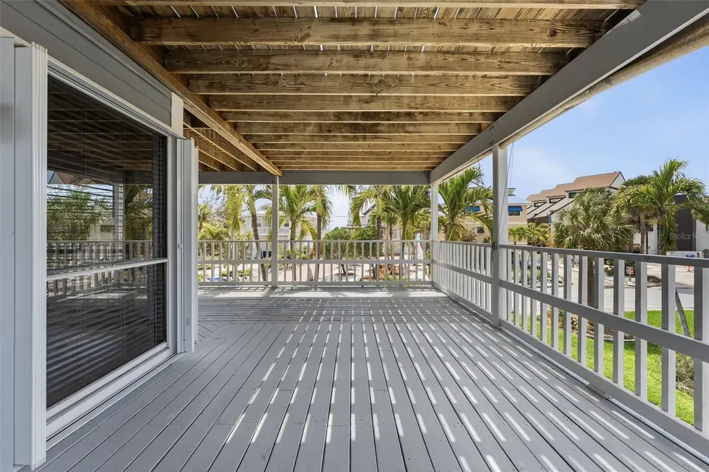 12505 Sunshine Lane Treasure Island FL 33706