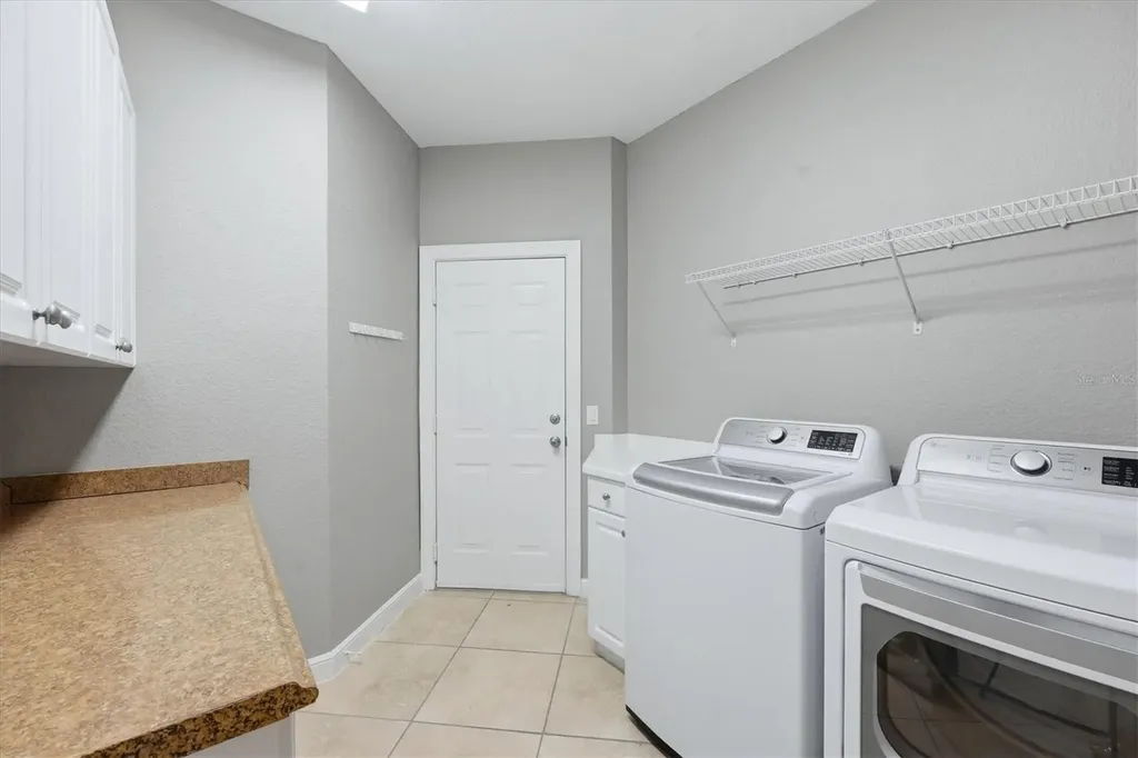 5514 46th Court W Bradenton FL 34210