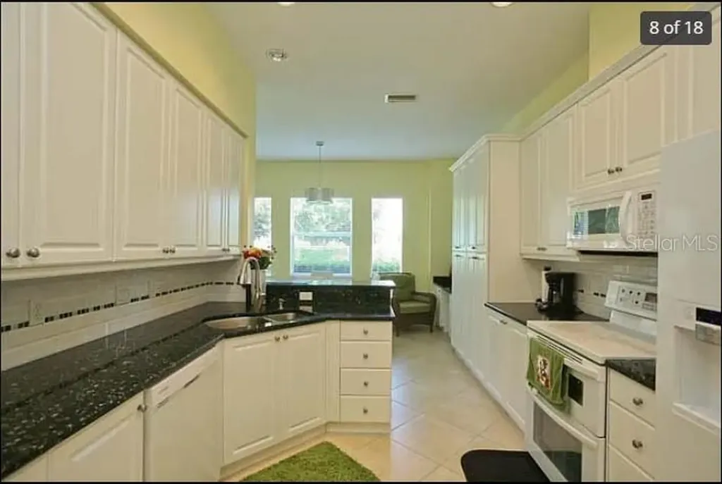 5514 46th Court W Bradenton FL 34210