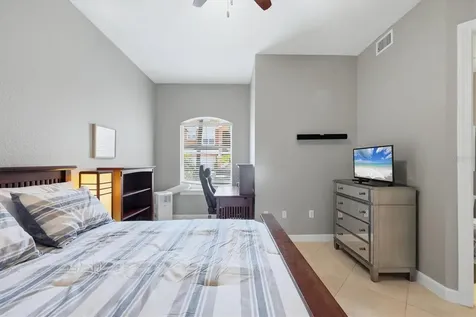 5514 46th Court W Bradenton FL 34210
