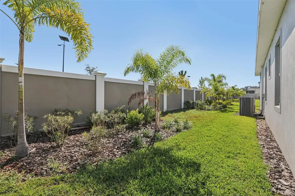 10757 Torchwood Sea Way San Antonio FL 33576