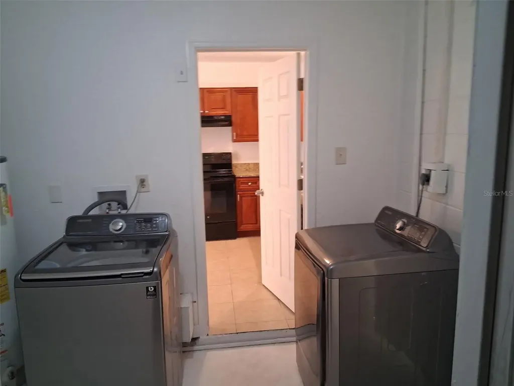 2843 13th Avenue N St Petersburg FL 33713
