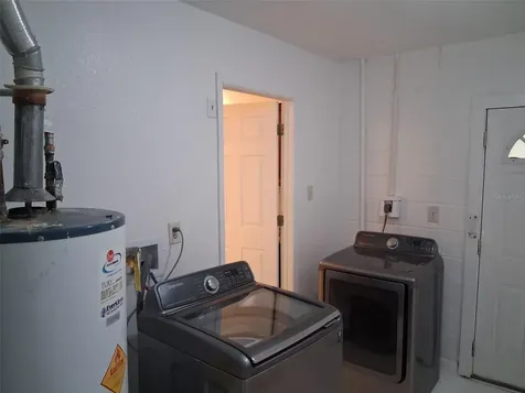 2843 13th Avenue N St Petersburg FL 33713