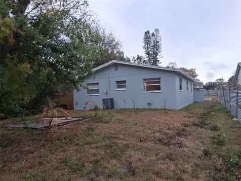 2843 13th Avenue N St Petersburg FL 33713
