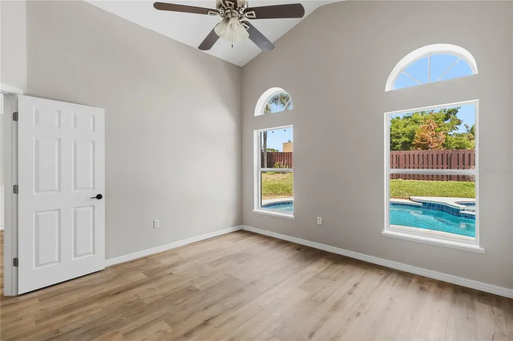 232 Bent Oak Loop Davenport FL 33837