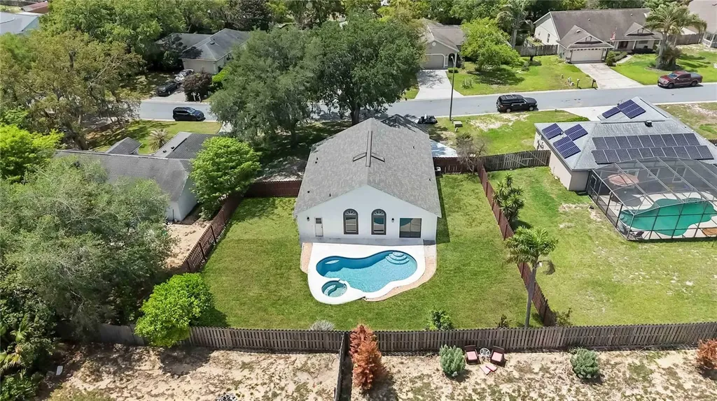 232 Bent Oak Loop Davenport FL 33837