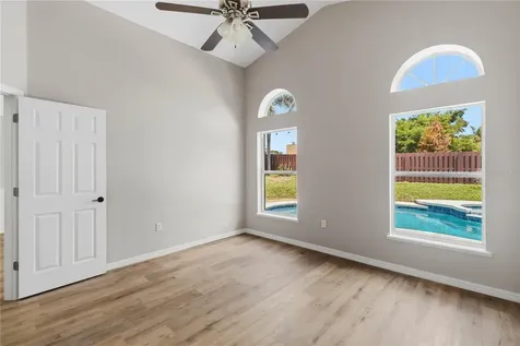 232 Bent Oak Loop Davenport FL 33837