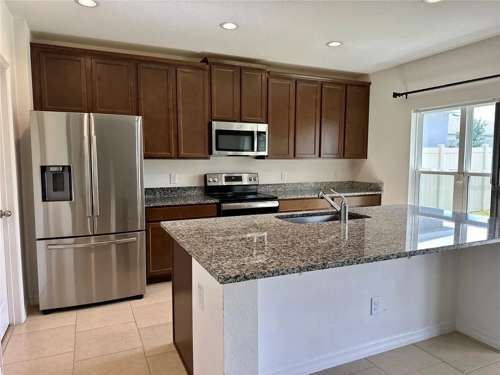 212 Hamlet Loop Davenport FL 33837