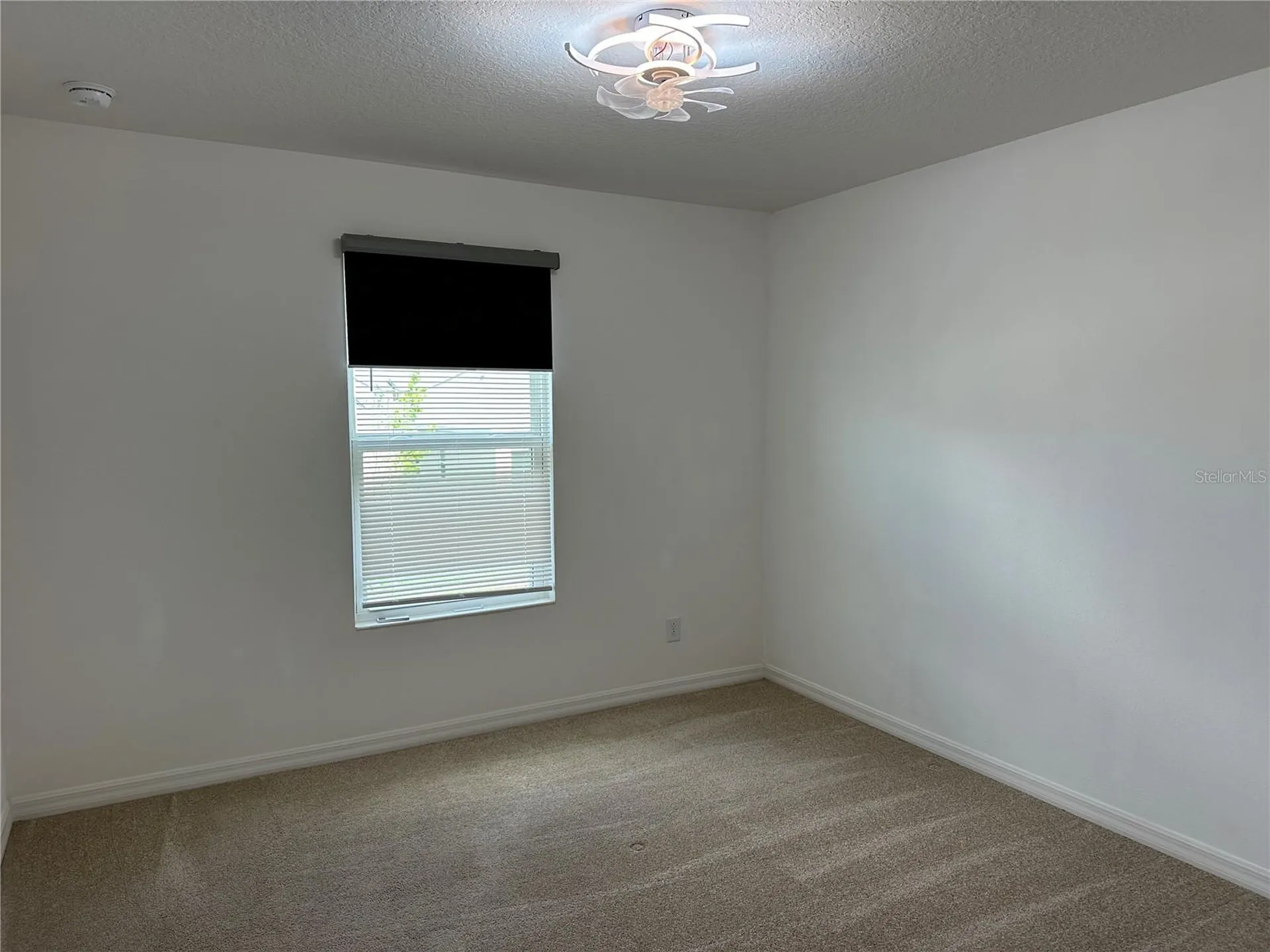 212 Hamlet Loop Davenport FL 33837