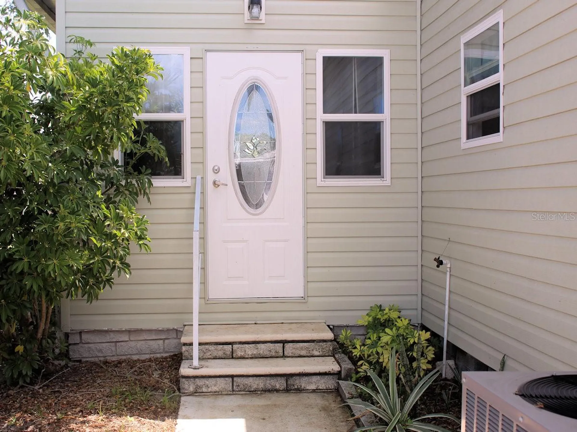 47 Thatch Palm Street W Largo FL 33770