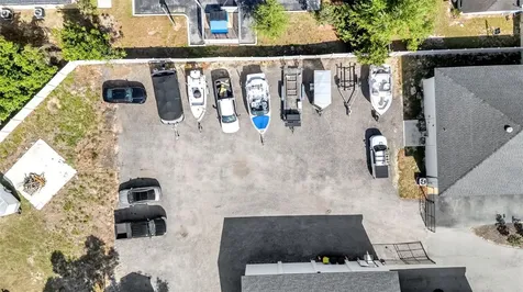 208 Howard Street Auburndale FL 33823