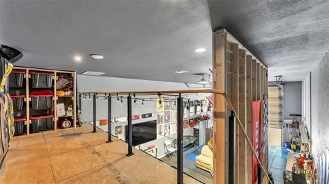 208 Howard Street Auburndale FL 33823