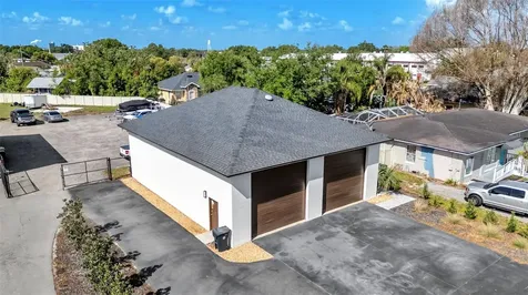 208 Howard Street Auburndale FL 33823