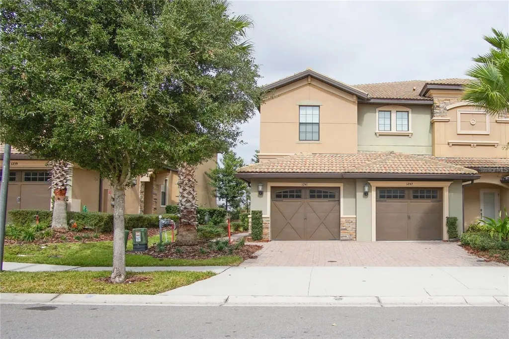1241 Long Cove Loop Davenport FL 33896
