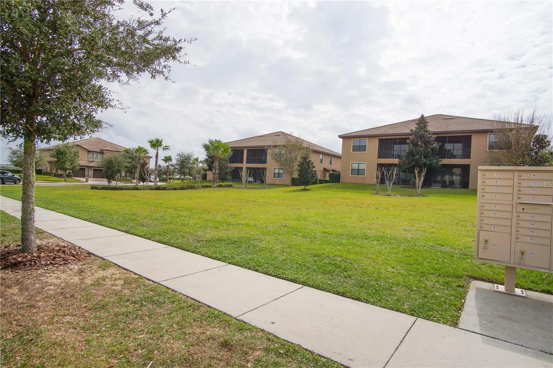 1241 Long Cove Loop Davenport FL 33896