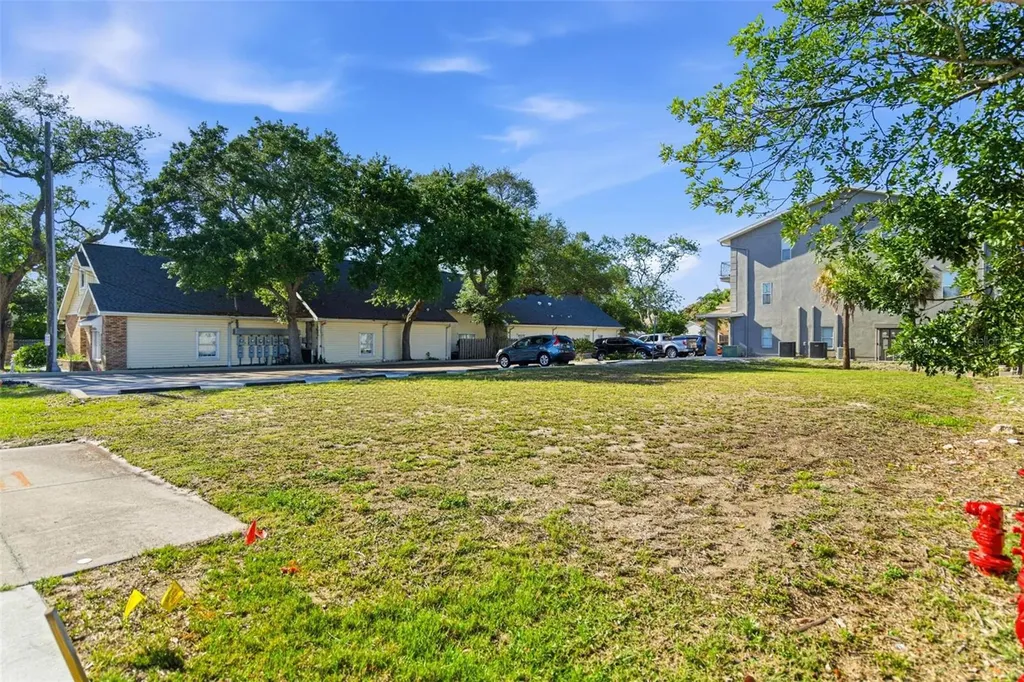 444 Skinner Boulevard Dunedin FL 34698