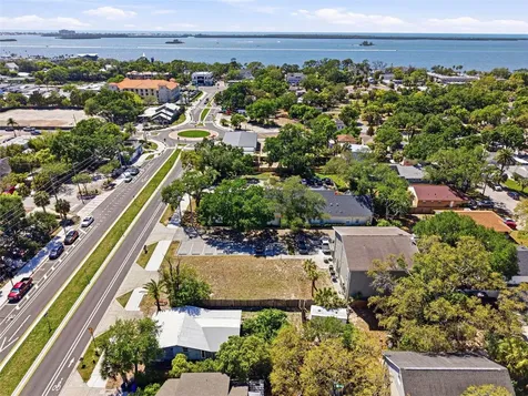 444 Skinner Boulevard Dunedin FL 34698