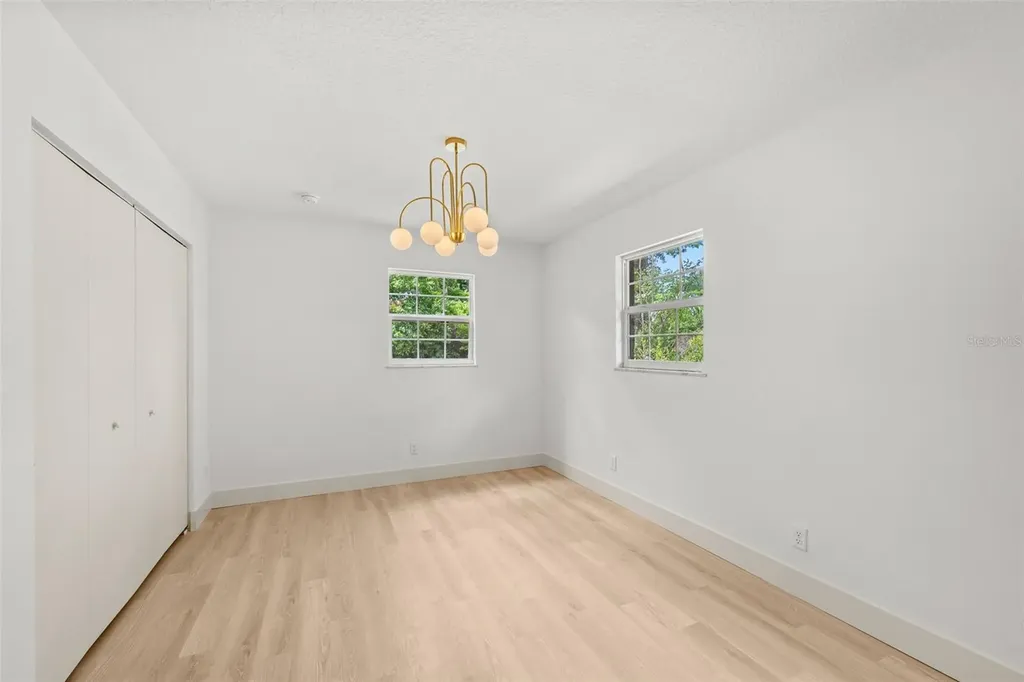 903 Lanewood Drive Seffner FL 33584