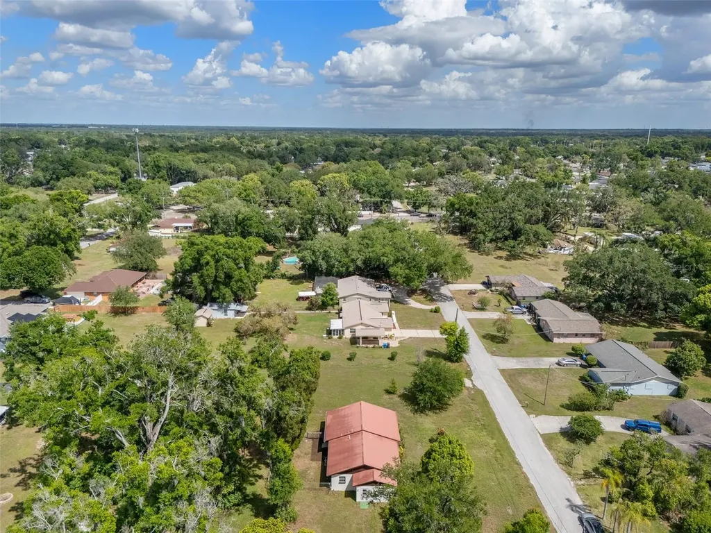 903 Lanewood Drive Seffner FL 33584