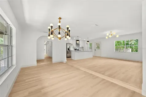 903 Lanewood Drive Seffner FL 33584