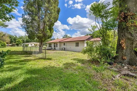 903 Lanewood Drive Seffner FL 33584