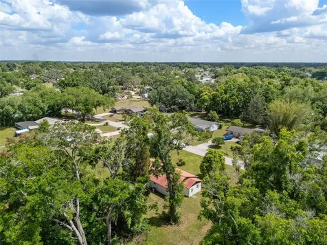 903 Lanewood Drive Seffner FL 33584