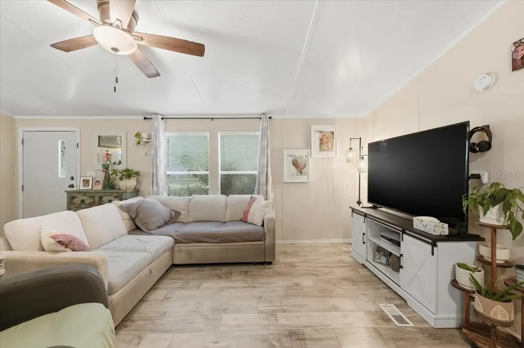 4810 Myrtle View Drive N Mulberry FL 33860