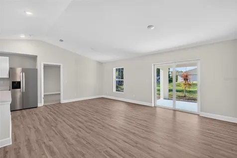 17173 Glenview Avenue Port Charlotte FL 33954