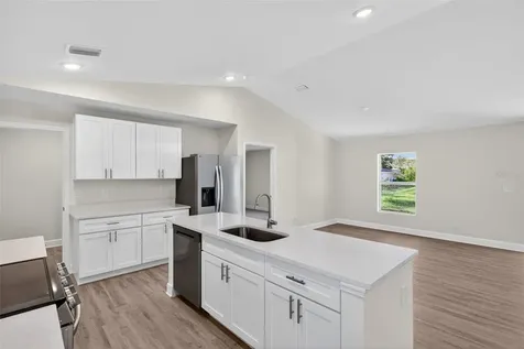 17173 Glenview Avenue Port Charlotte FL 33954