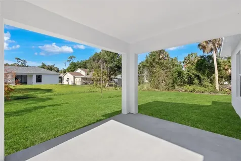 17173 Glenview Avenue Port Charlotte FL 33954