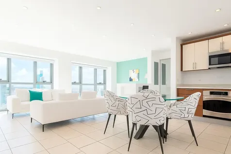 103 Avenida De Diego San Juan PR 00911