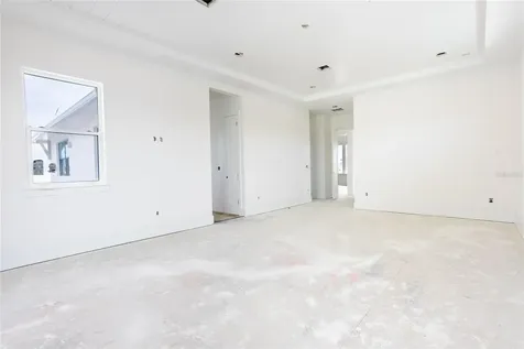 2071 Illinois Avenue NE St Petersburg FL 33703