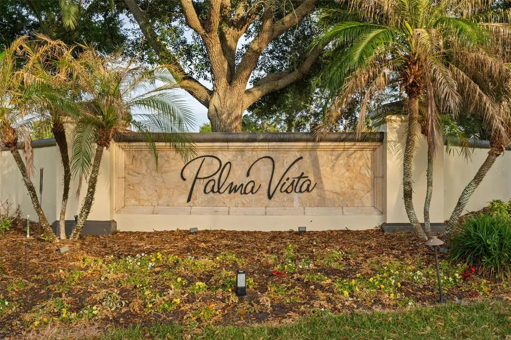 2439 Roat Drive Orlando FL 32835