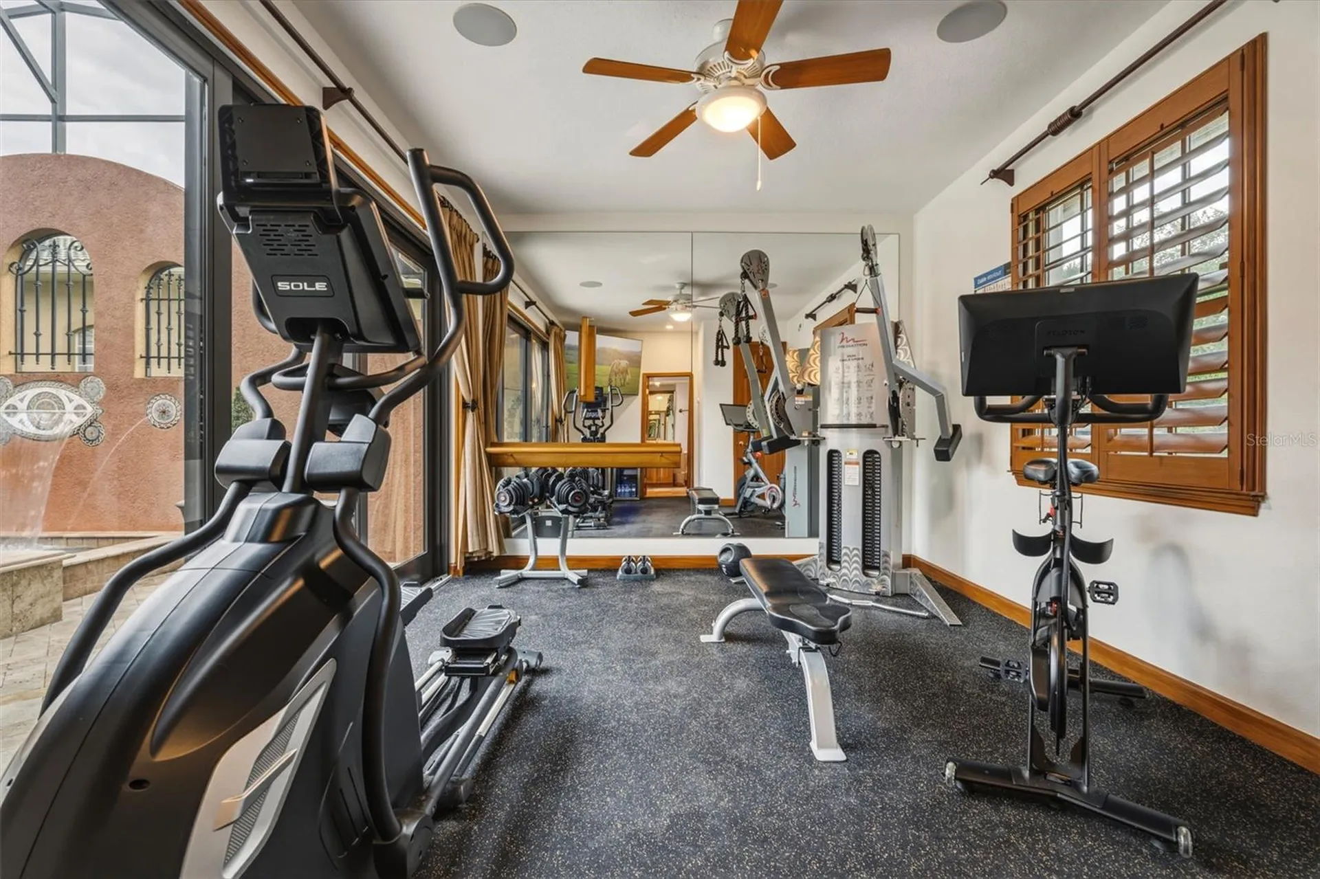 2439 Roat Drive Orlando FL 32835