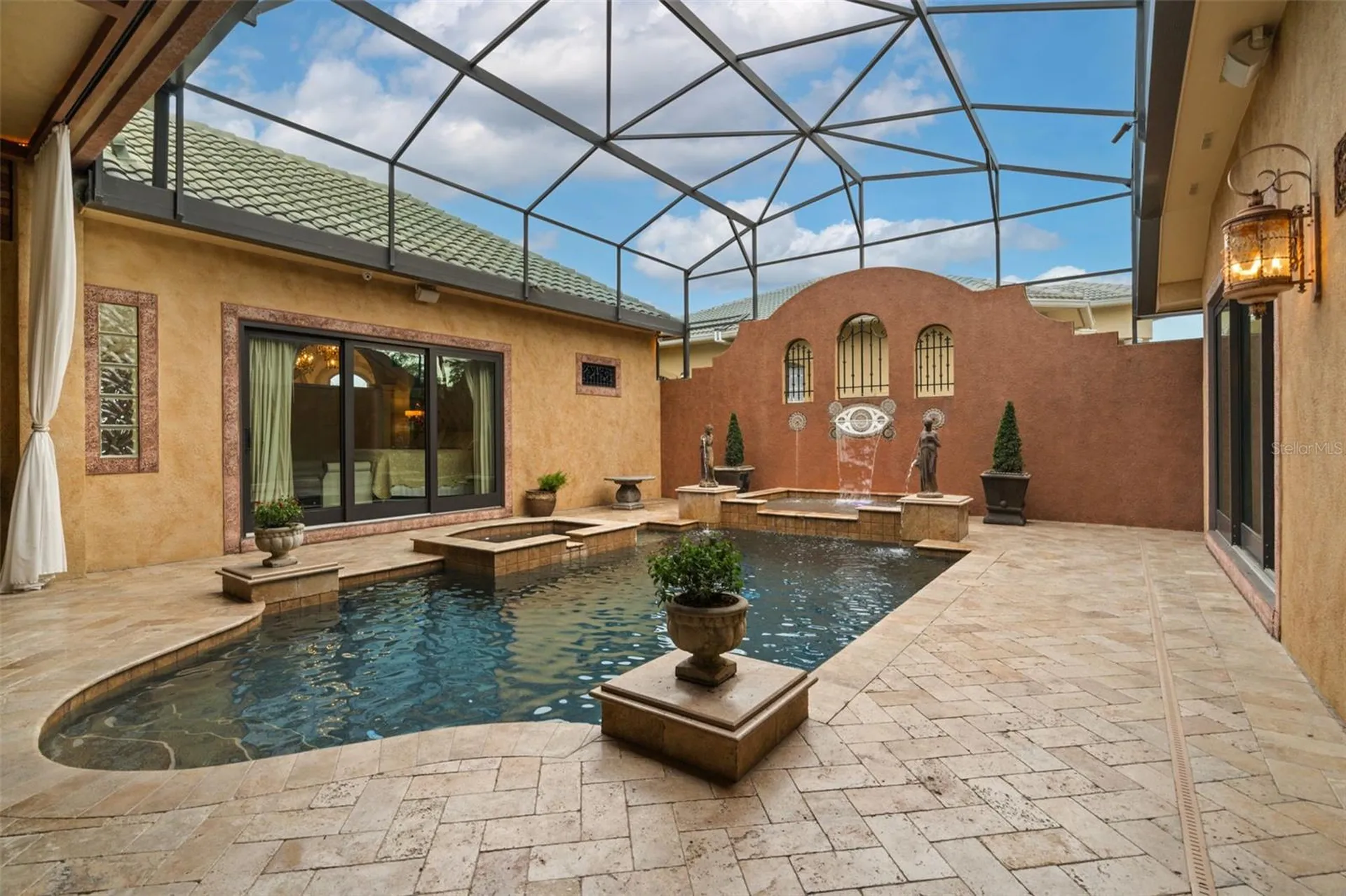 2439 Roat Drive Orlando FL 32835