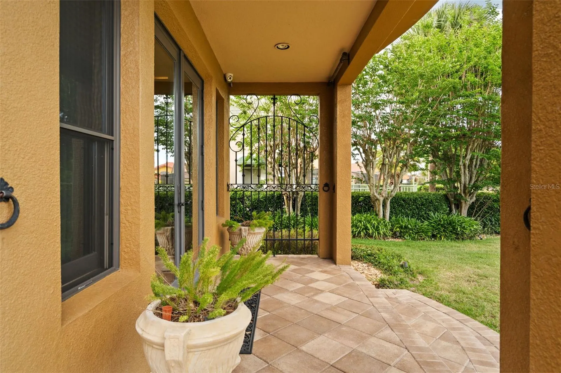 2439 Roat Drive Orlando FL 32835