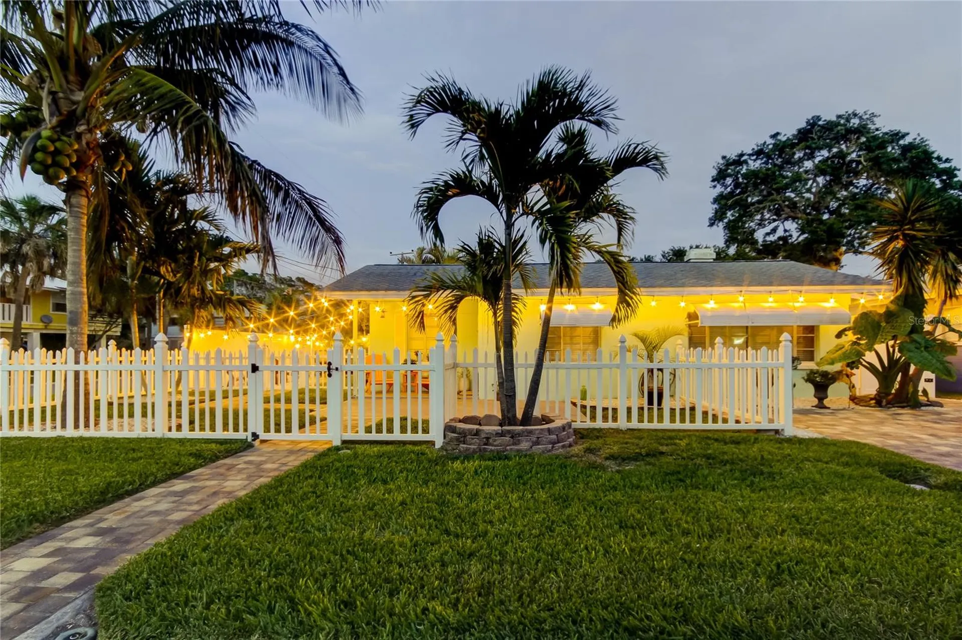 1907 2nd Street Indian Rocks Beach FL 33785