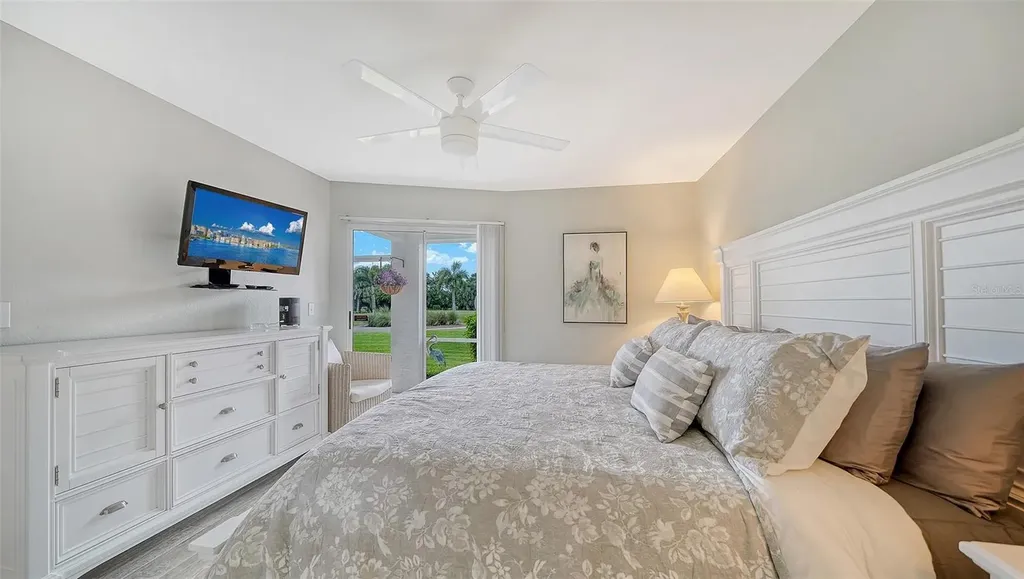 9320 Clubside Circle Sarasota FL 34238