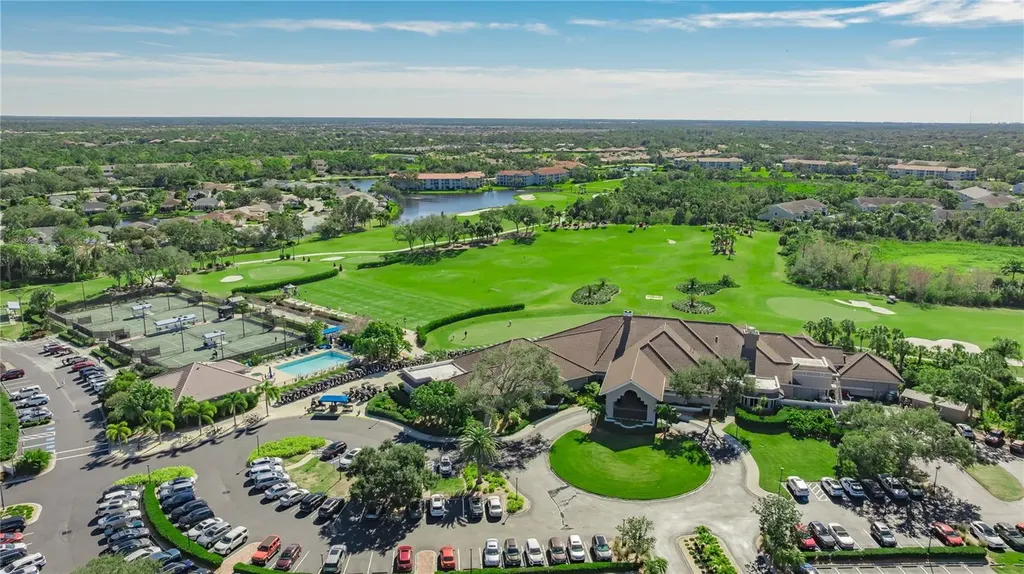 9320 Clubside Circle Sarasota FL 34238