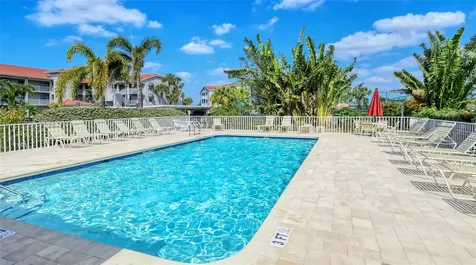 9320 Clubside Circle Sarasota FL 34238