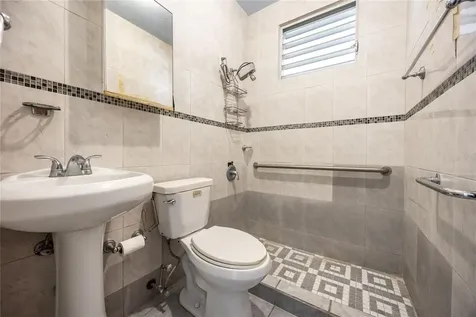 376 Escorial San Juan PR 00921