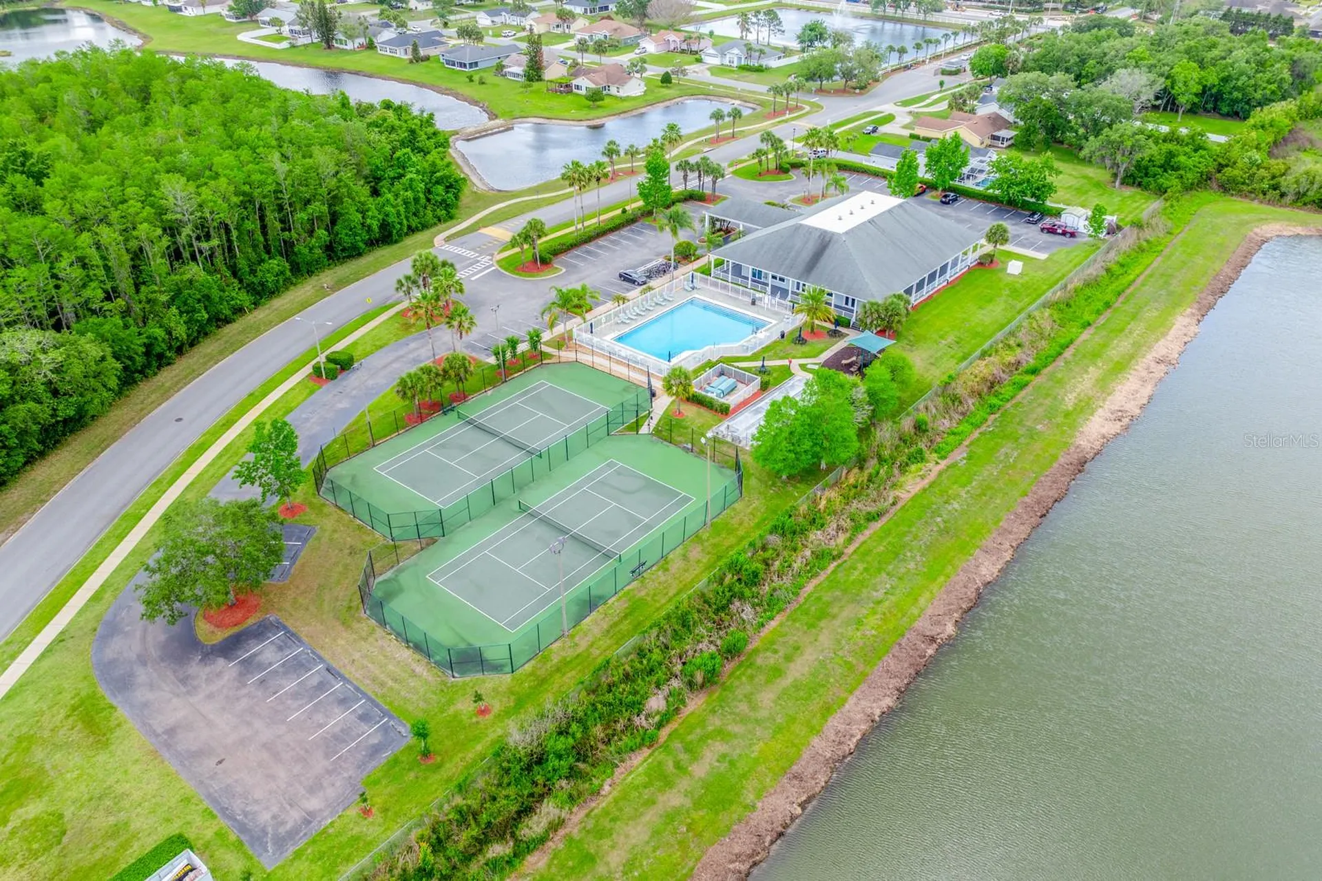 3054 Bay Laurel Circle N Kissimmee FL 34744