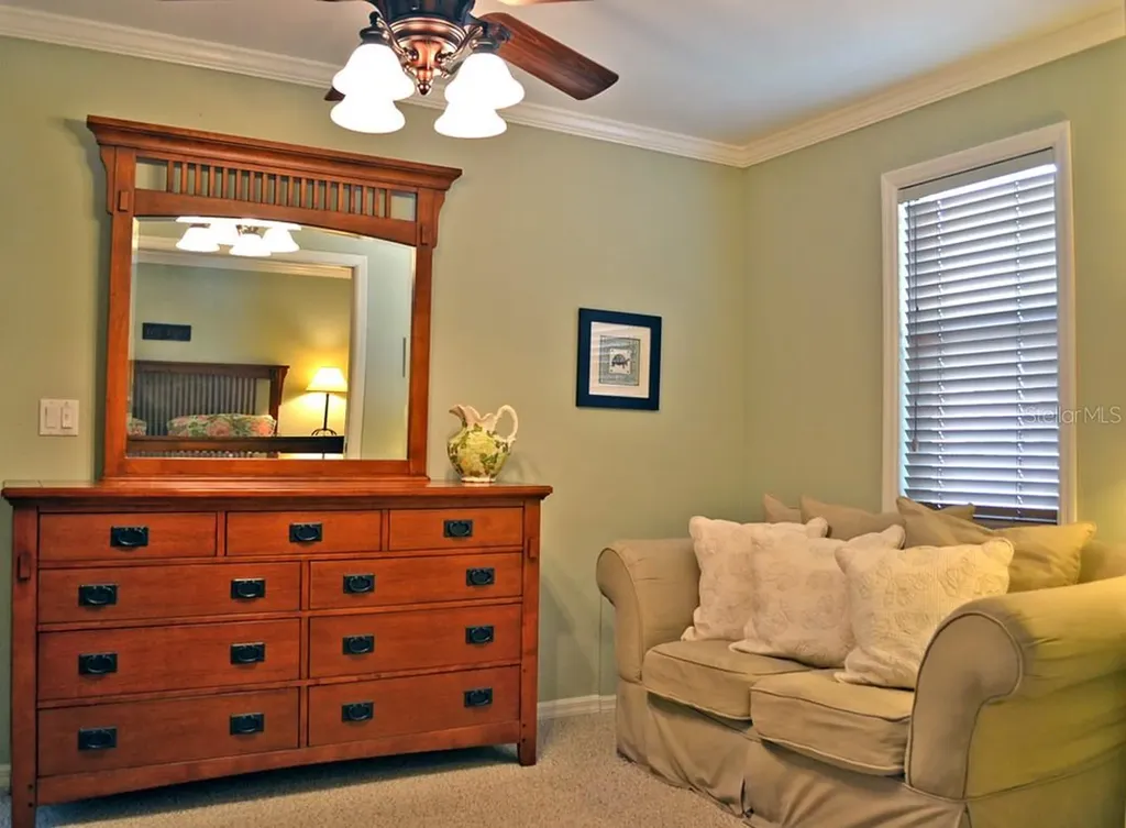 5157 Sandy Beach Avenue Sarasota FL 34242