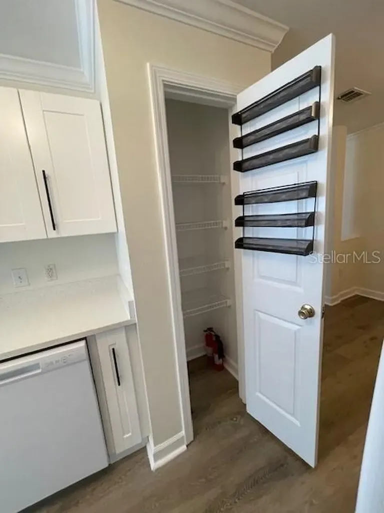 18319 Bridle Club Drive Tampa FL 33647