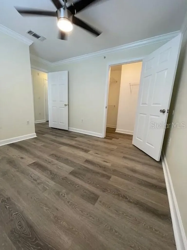 18319 Bridle Club Drive Tampa FL 33647